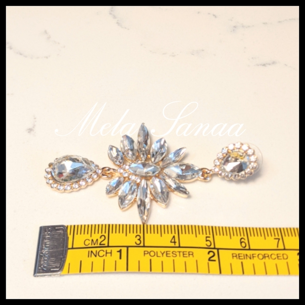 💎3/$30-Tear-Drop Statement Chandelier Earrings💎 - Picture 4 of 4
